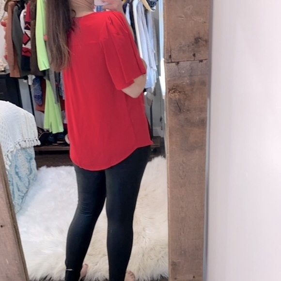 Zenana red top size large - Picture 3 of 8